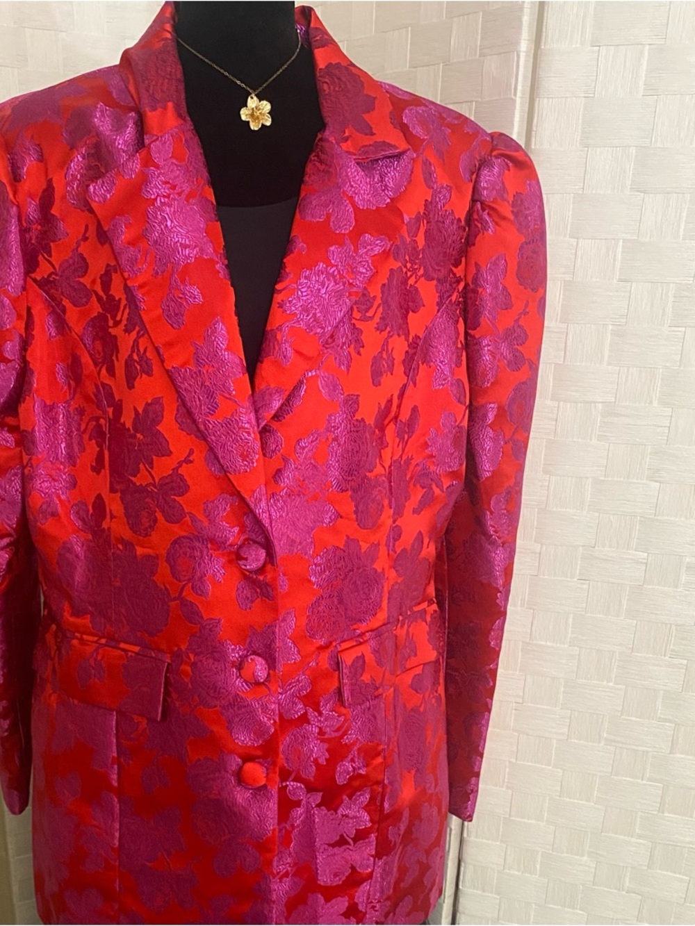 Red & Fuchsia Women’s Floral Brocade Blazer